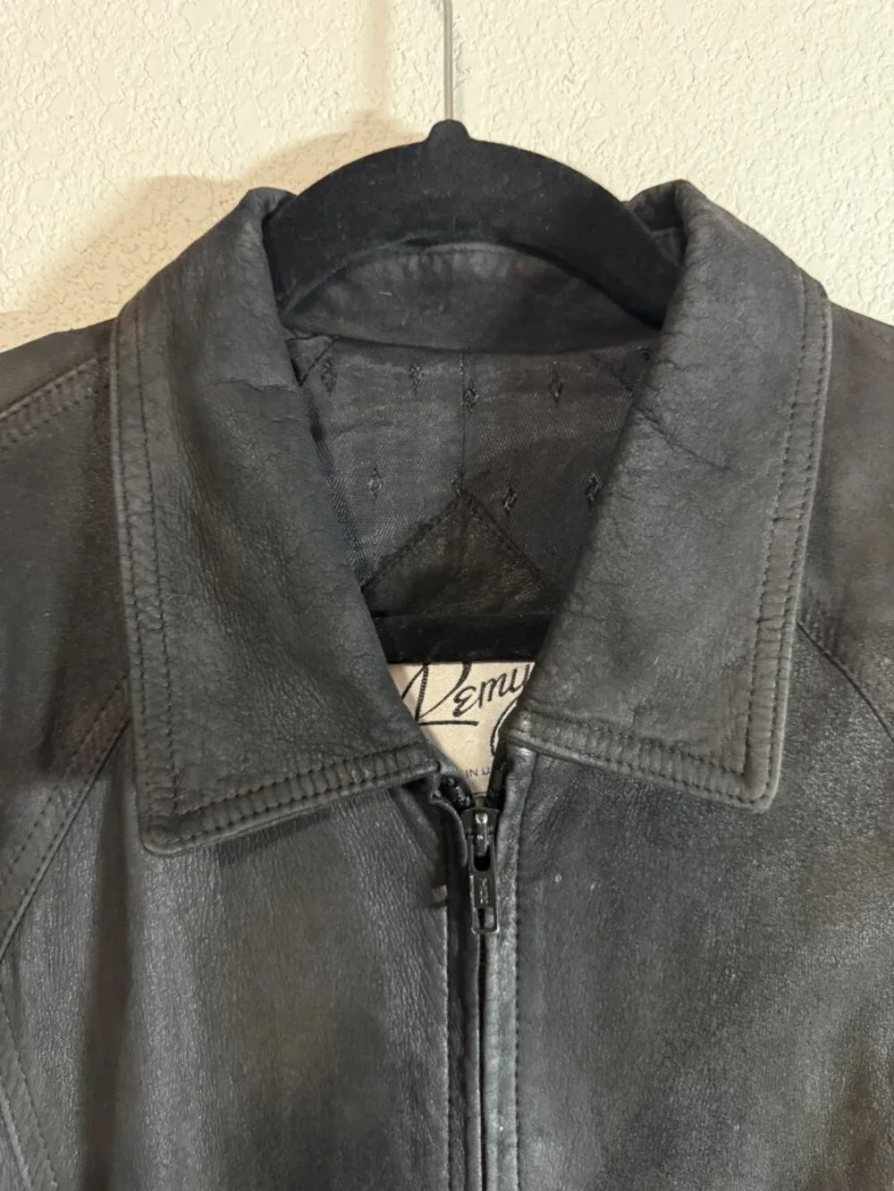 Remy Leather classic vintage